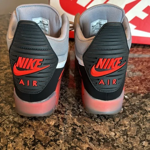 Nike Air Max 90 Skaterboot Ice Sneakers EUC 10.5