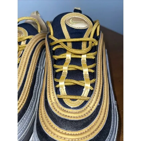 Nike Air Max 97 Metallic Gold Silver Women's Size 11 Sneakers Shoes AQ4137-700