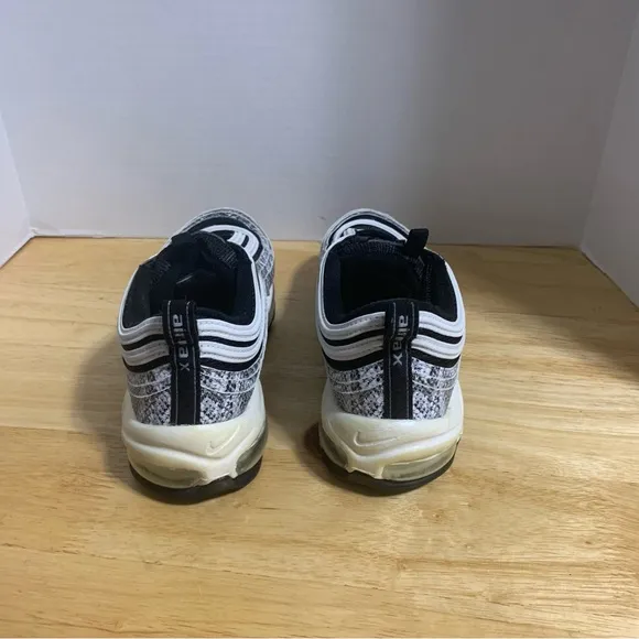 Nike Air Max 97 Snakeskin Cocoa Snake Black White CT1549-001 Women Shoe Size 7.5