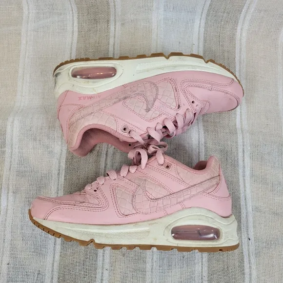 Nike Air Max Command Sneakers Pink Size 5.5 Tennis Shoes