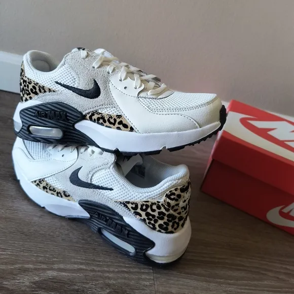 Nike Air Max Excee Leopard Print Women's Sneakers Shoes New In Box