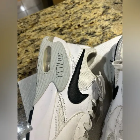 Nike Air Max Excee Mens Size 8 White Pure Platinum Sneaker Shoes