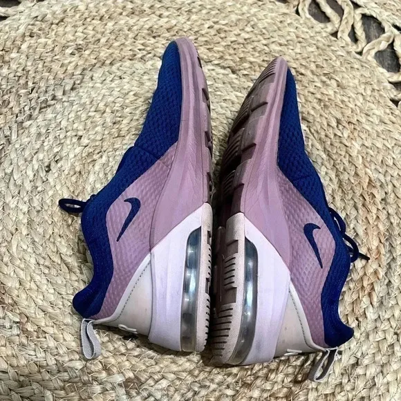 Nike Air Max Motion 2 Womens Blue/Pink Running Shoes Sz 7.5