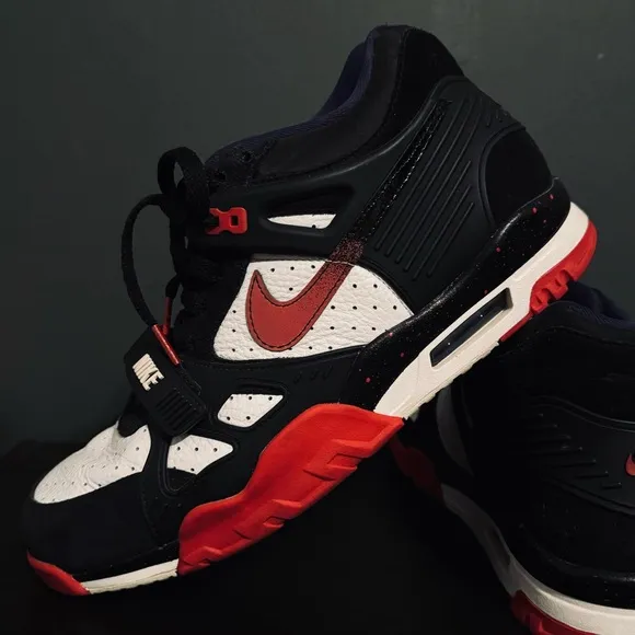 Nike Air Trainer 3 Sneakers Dracula Edition 2020 Size 11.5 Mens Black Red Purple