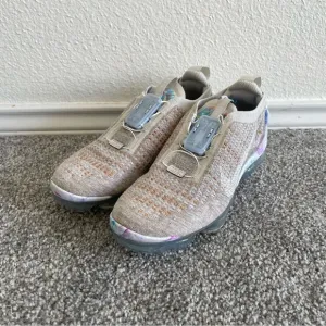 Nike Air VaporMax 2020 Flyknit Oatmeal Women's 7.5 CT1933-100 Athleisure Shoes