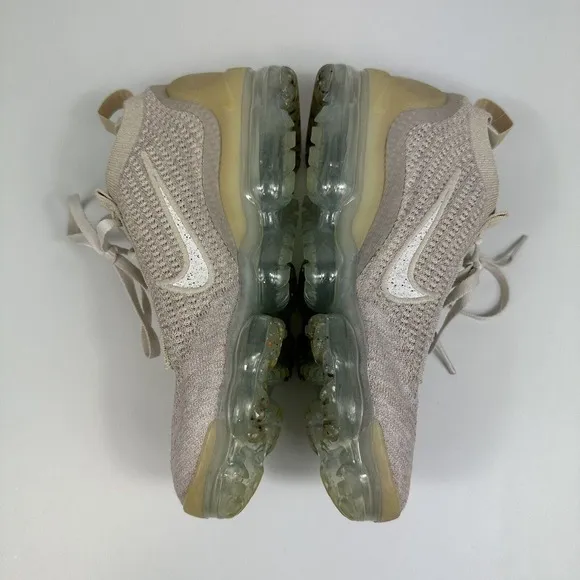 Nike Air VaporMax 2021 FK Womens 7.5 Running Shoes Sneakers Oatmeal DC9454-101