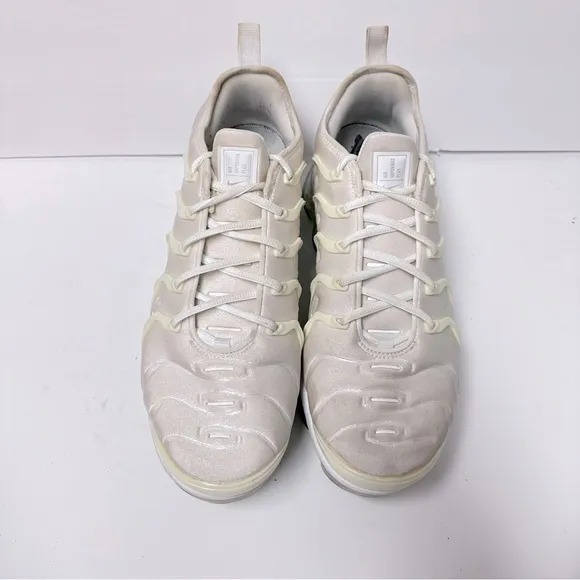 Nike Air Vapormax Triple White Pure Platinum Mens Size 11 Sneakers 924453-100
