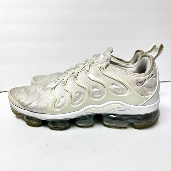 Nike Air Vapormax Triple White Pure Platinum Mens Size 11 Sneakers 924453-100