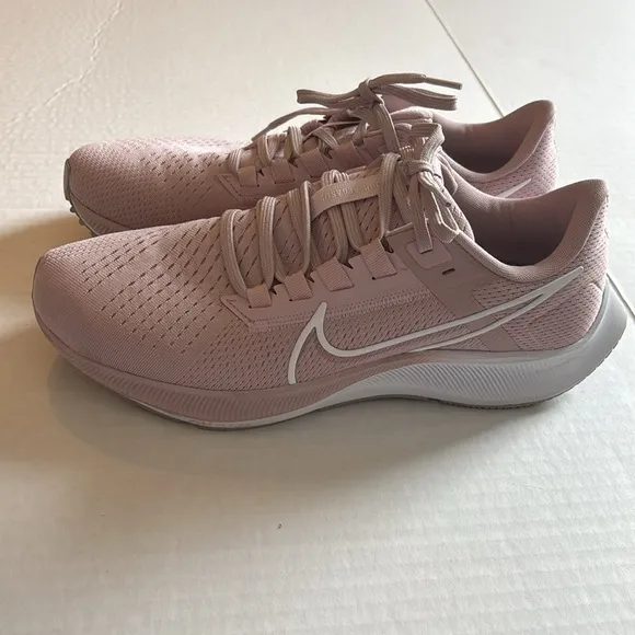 NIKE Air Zoom Pegasus Running Shoes 38 White &amp; Barely Rose - Size 9.5 Medium
