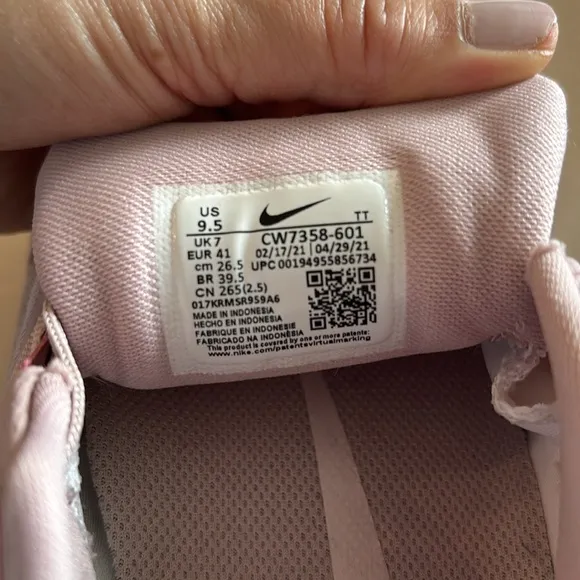 NIKE Air Zoom Pegasus Running Shoes 38 White &amp; Barely Rose - Size 9.5 Medium