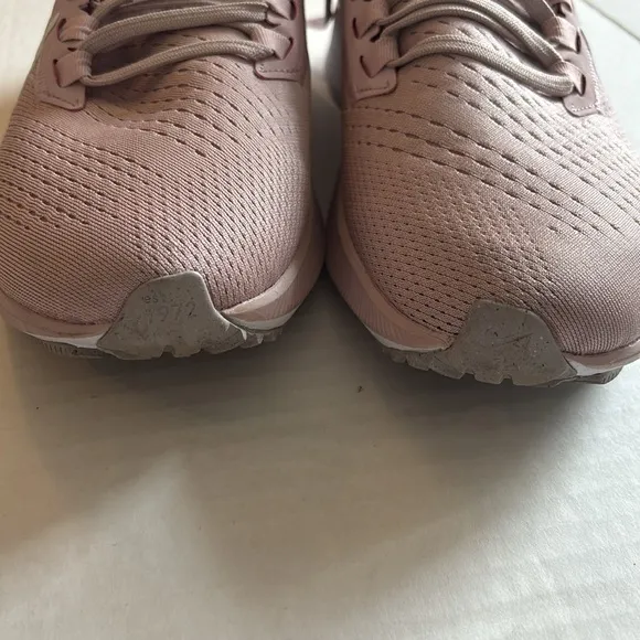 NIKE Air Zoom Pegasus Running Shoes 38 White &amp; Barely Rose - Size 9.5 Medium