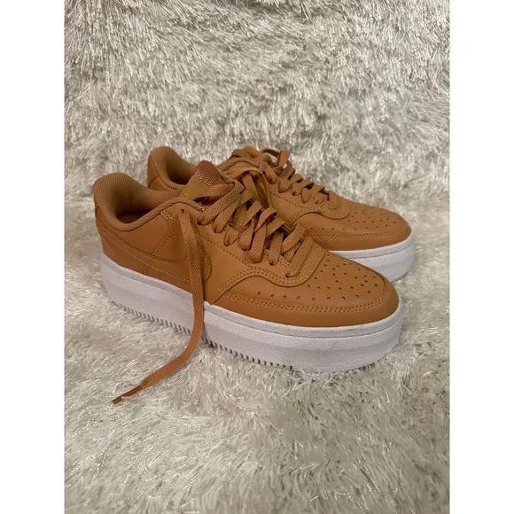 NIKE ALTA 2&quot; HI PLATFORM TRAINERS WOMEN SHOES BROWN SIZE 8 NEW cognac