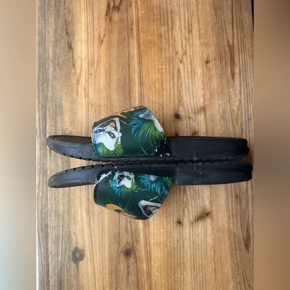 NIKE Benassi Slides Shoes Customized with Joker Sz 10