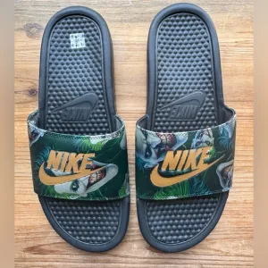 NIKE Benassi Slides Shoes Customized with Joker Sz 10