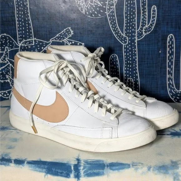 Nike Blazer Mid Premium Light Patina Sneakers Shoes White Tan Men's Size 10