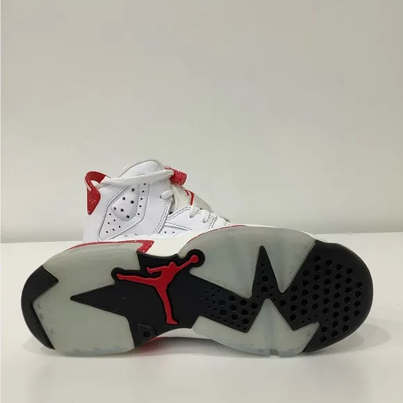 Nike Boys Air Jordan 6 Retro 384665-162 White Lace-Up Sneaker Shoes Size 4 Y