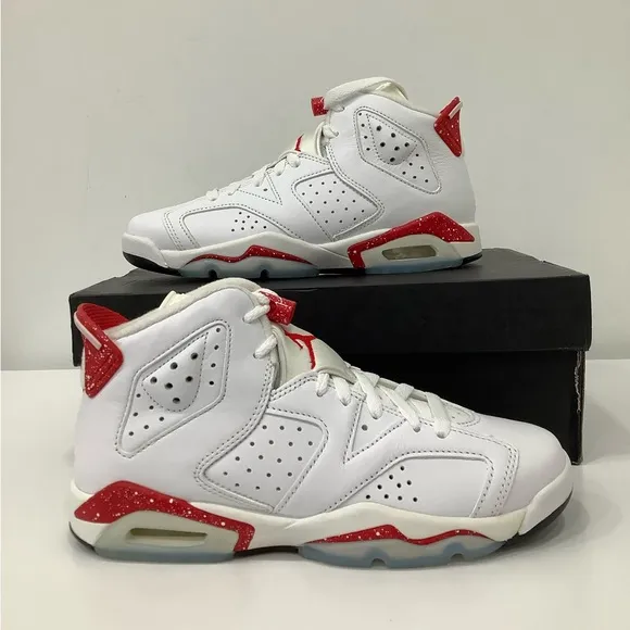 Nike Boys Air Jordan 6 Retro 384665-162 White Lace-Up Sneaker Shoes Size 4 Y
