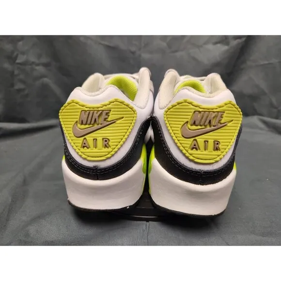 Nike Boys Air Max 90 (GS) Sneakers White Khaki Cyber Size 7 DISPLAY MODEL!