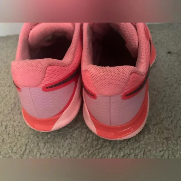 Nike Court Air Zoom Carbon Vapor X Tennis Shoes Womens Size 8.5 Pink