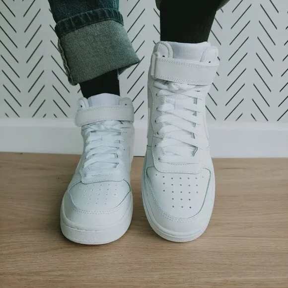 ⭐Nike Court Borough Mid 2 Sz 6.5Y Big Kids Retro Shoes White CD7782-100 School