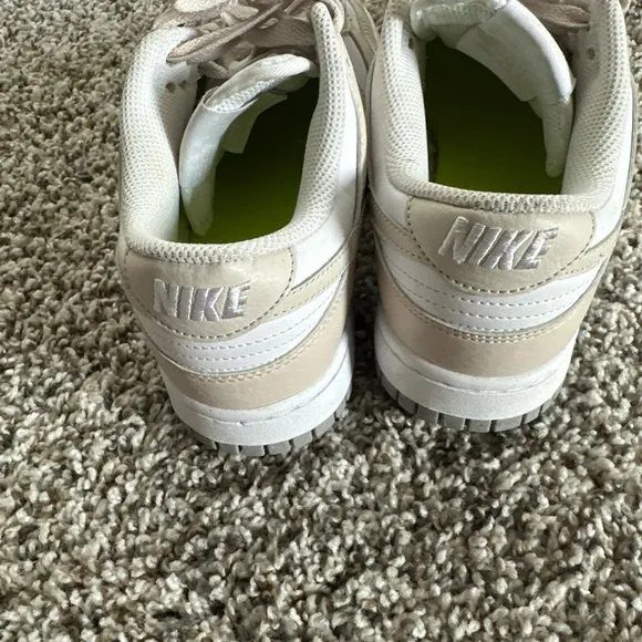 Nike Dunk Low Women's Cream Sneakers Size 8.5 Style DN143-100