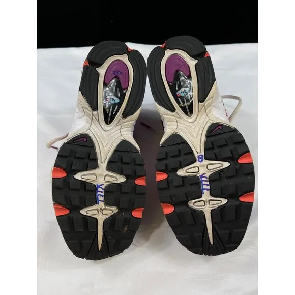 Nike Girls Blue and pink Air Max Running Shoes Size 4 SKU 7301