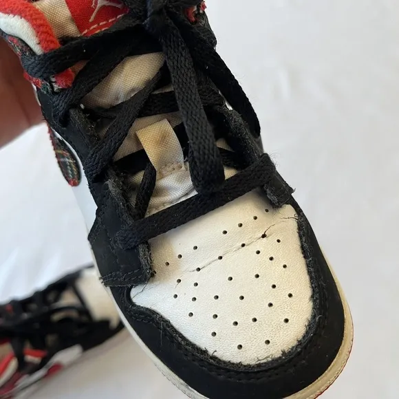 Nike Jordan 1 Mid Bad Santa | Size 8C | Youth Retro Plaid White Shoes Sneakers