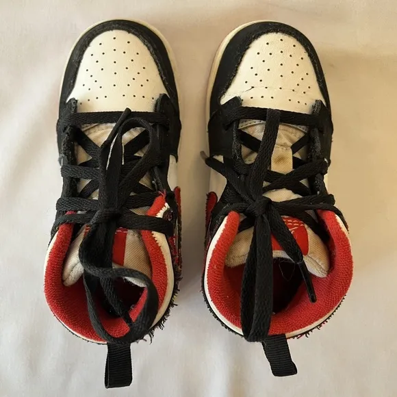 Nike Jordan 1 Mid Bad Santa | Size 8C | Youth Retro Plaid White Shoes Sneakers