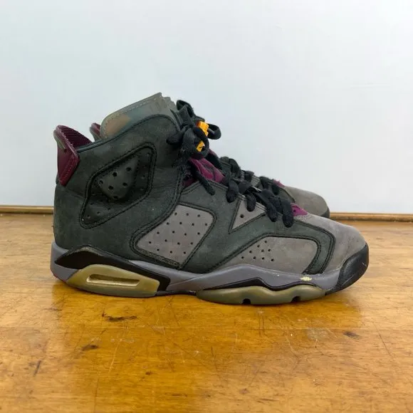 Nike Jordan 6 Retro Bordeaux 384665-063  Youth 4Y / Womens 6