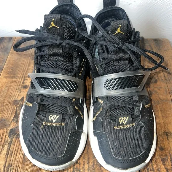 Nike Jordan Why Not Zer0.3 GS ‘The Family' Basketball Shoes (CD5804-001) Size 6Y