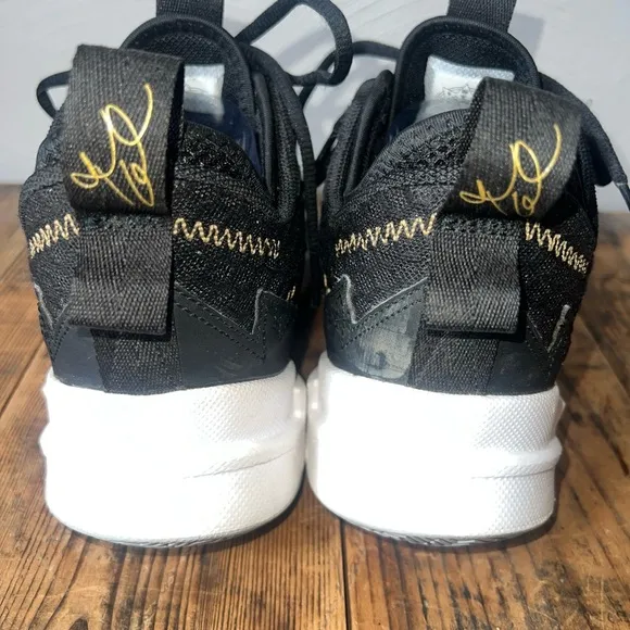 Nike Jordan Why Not Zer0.3 GS ‘The Family' Basketball Shoes (CD5804-001) Size 6Y