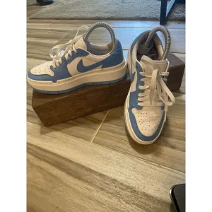 Nike Jordon 1 Elevate Low University Blue‎ Dunks-Womens-Size 6.5-Excellent Cond