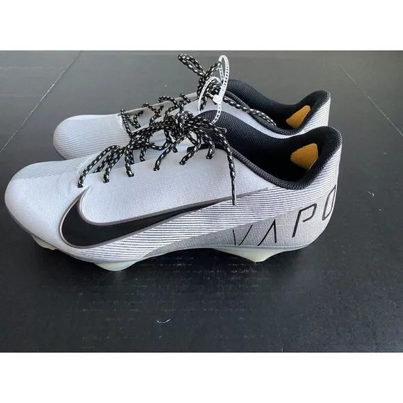 Nike Lunar Vapor Ultrafly Elite 3 White Baseball Cleats CJ7577 103 Men’s Sz 13.5