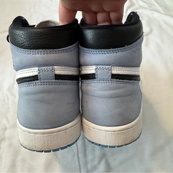 Nike Men’s 13 Jordan 1 Retro High OG Shoes Sneakers in University Blue