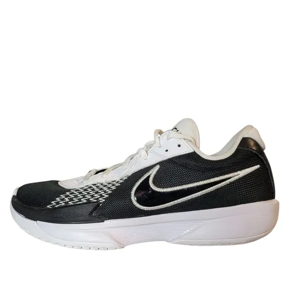 Nike Men's GT Cut Academy Basketball Shoes Size 10