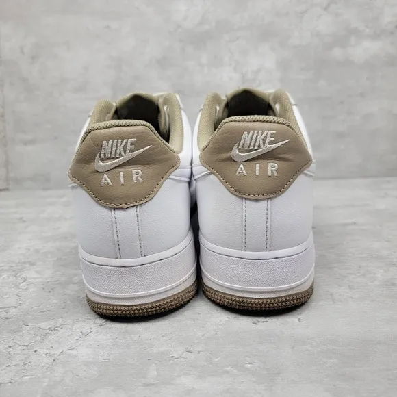 Nike Mens Size 13 Air Force 1 07 LV8 White Khaki DR9867-100 Shoes Sneakers