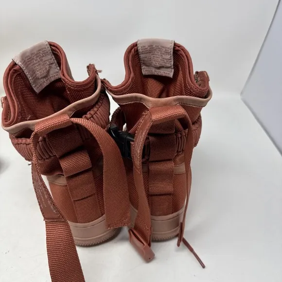 Nike SF Air Force 1 Boot Shoes Men Size 9 Womens 11 (864024-204) Dusty Peach