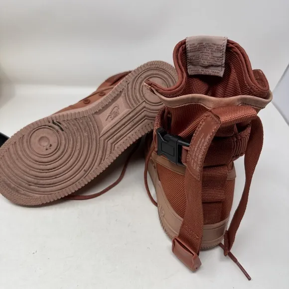 Nike SF Air Force 1 Boot Shoes Men Size 9 Womens 11 (864024-204) Dusty Peach