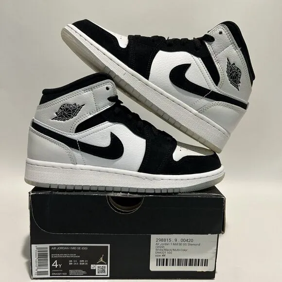 Nike Shoes Air Jordan 1 Retro Mid SE GS “Diamond Shorts” 2024