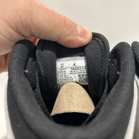 Nike Shoes Air Jordan 1 Retro Mid SE GS “Diamond Shorts” 2024