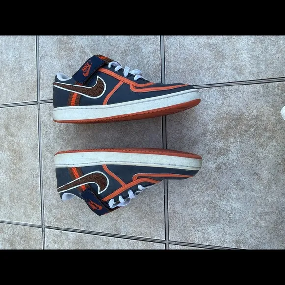 Nike Vandal Low Mens Shoes Vintage Retro