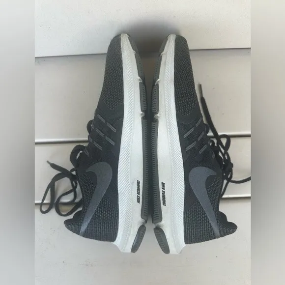 Nike Women K15 Run Swift Black Gray Running Shoes Athleisure Workout Gym 8.5 US