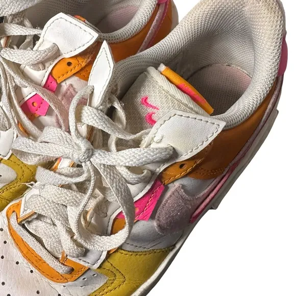 Nike Women's Air Force 1 Fontanka Summit White/Hyper Pink Size 8