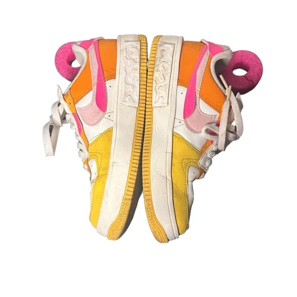 Nike Women's Air Force 1 Fontanka Summit White/Hyper Pink Size 8