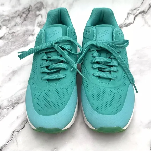 Nike Womens Air Max 1 Ultra Moire 704995-401 Teal Green Running Shoes Sneakers