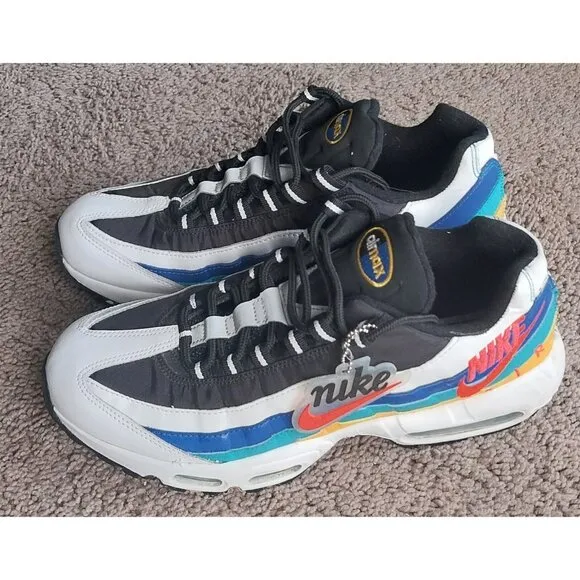 Nike Women's Air Max 95 Windbreaker Retro Running Shoes Size 10