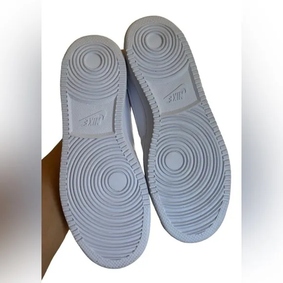 Nike Women's Ebernon low Shoes white NEW Size 9.5