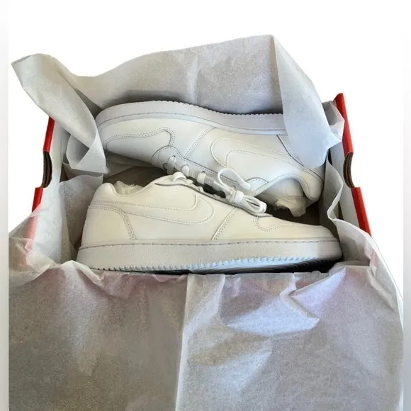 Nike Women's Ebernon low Shoes white NEW Size 9.5