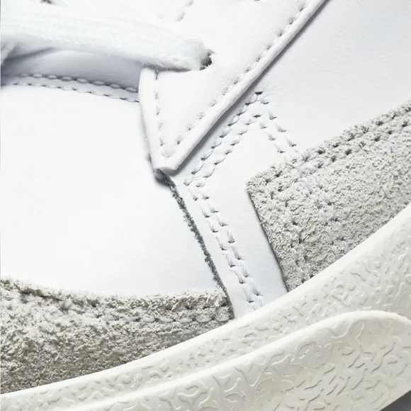 Nike womens shoes