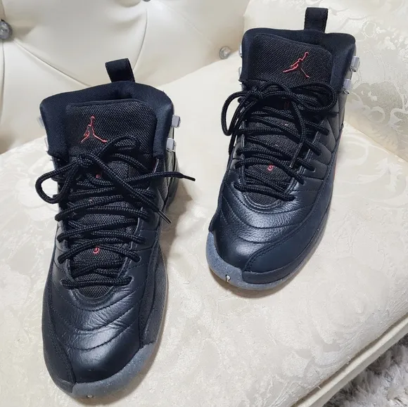 NikeAir Jordan Retro 12 Kids Shoes Sneaker size 5 woman 6.5